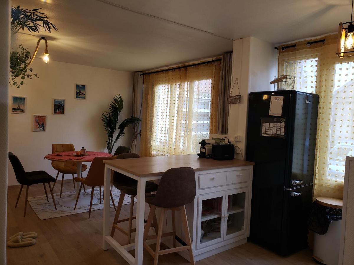 Maison Du Bonheur 2 A Troyes Logement Entier Avec Parking Eksteriør bilde