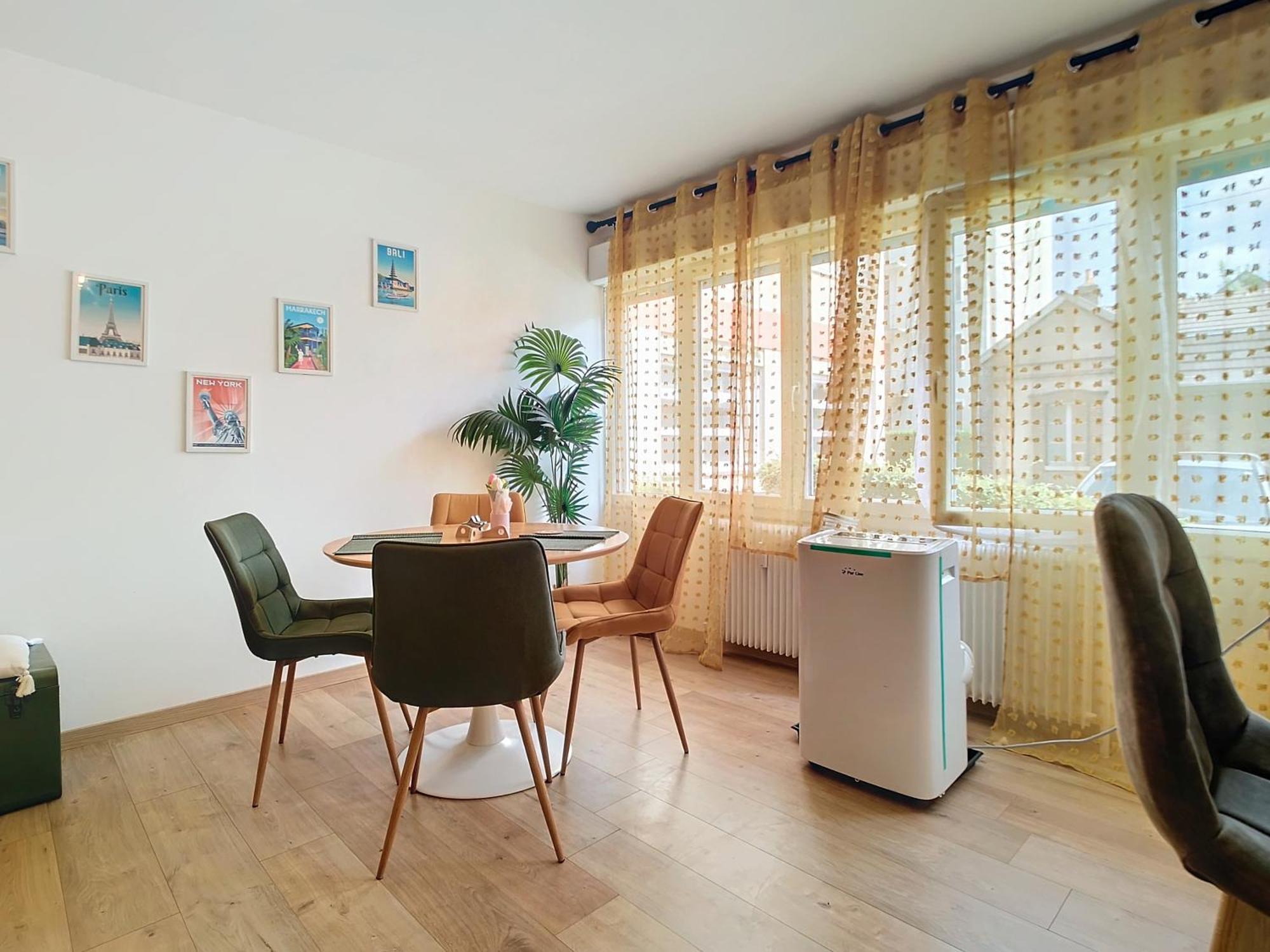 Maison Du Bonheur 2 A Troyes Logement Entier Avec Parking Eksteriør bilde
